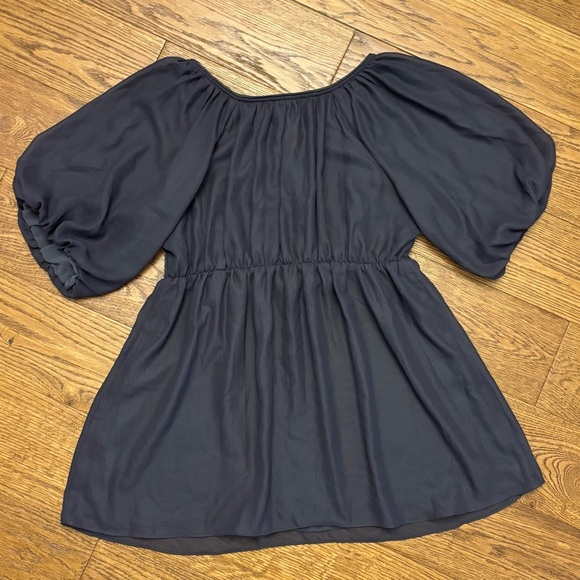 Odille Bishop Sleeve Swing Top - Picture 10 of 11